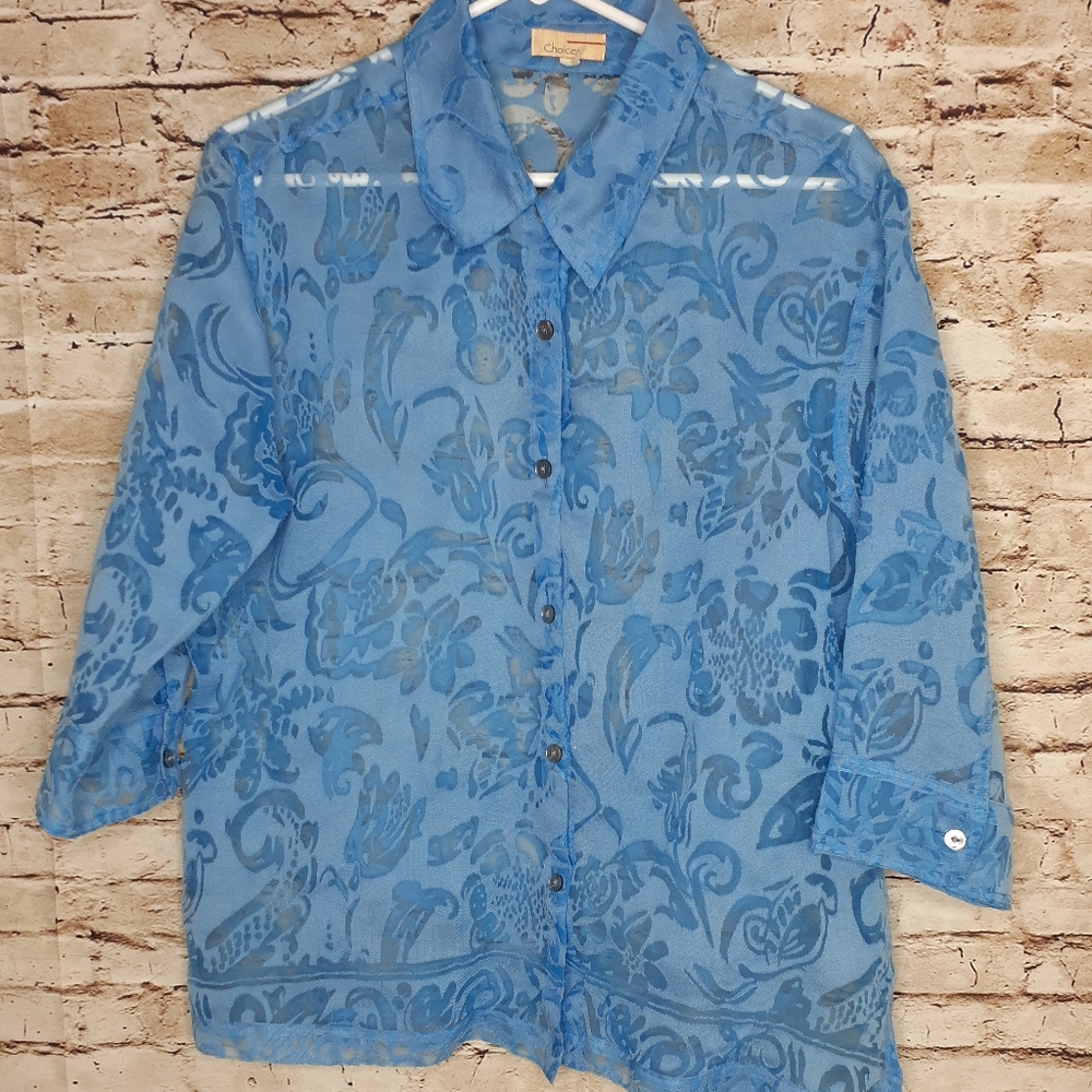 Choice Women's Long Sleeved Button Down Size M